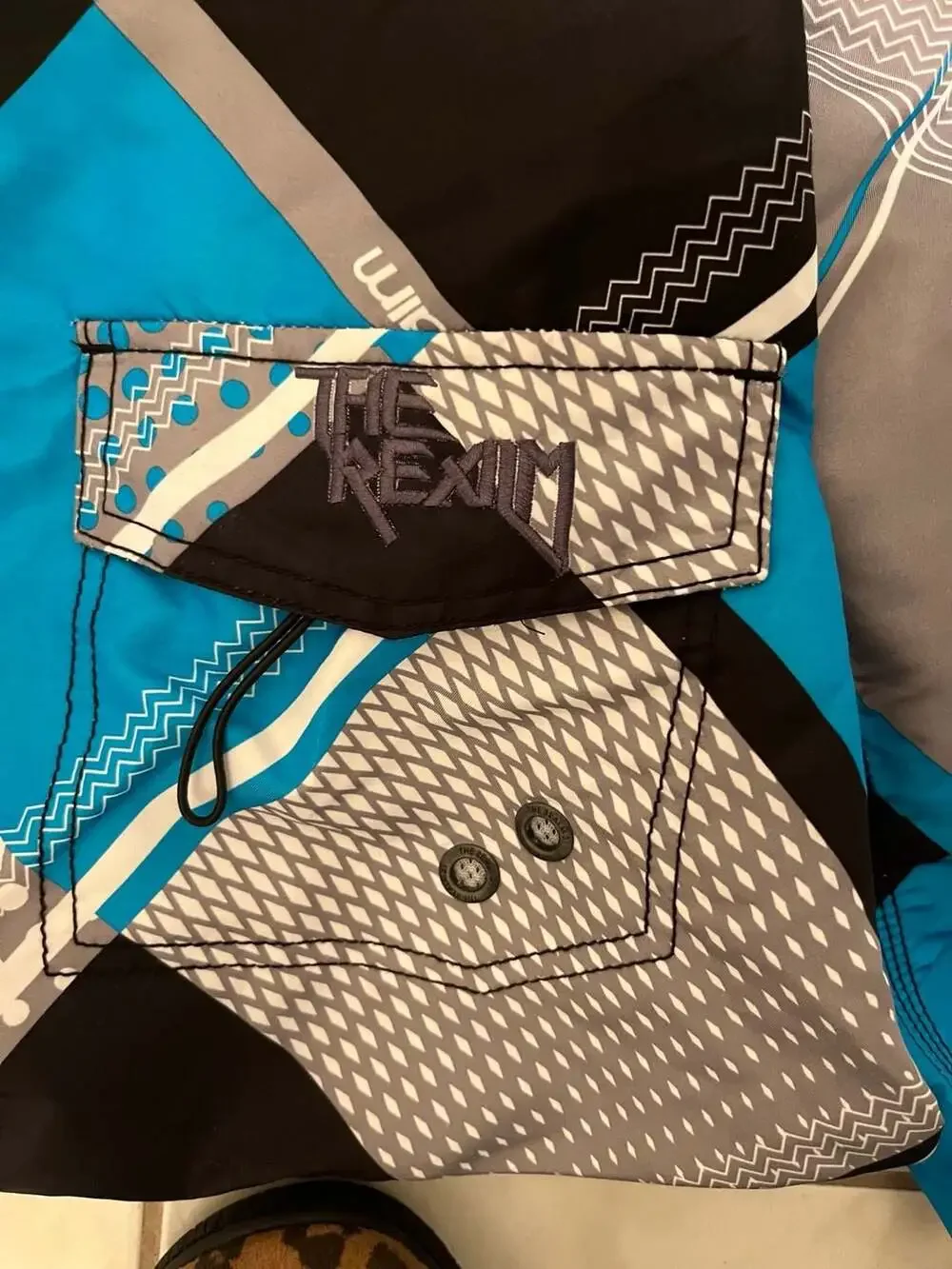 The Realm Men’s Geometric Board Shorts Swim Trunks Blue Gray Size 34
